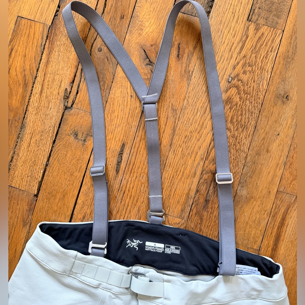 Arc'teryx Women's Black and Gray Snow Pants/bib Sz 4 - Picture 3 of 10